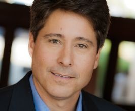 Robert Dugoni - Professional null Speaker