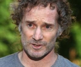 Peter Theo Curtis - Professional null Speaker