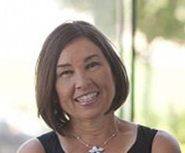 Mary Beth Schewitz - Professional null Speaker