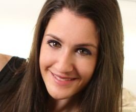 Meredith Fineman - Professional null Speaker