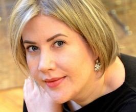 Sarah Addison Allen - Professional null Speaker