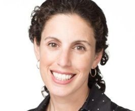 Sarah Hofstetter - Professional null Speaker