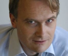 Richard Lloyd Parry - Professional null Speaker