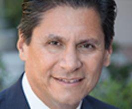 Eloy Ortiz Oakley - Professional null Speaker