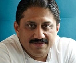 Vikram Sunderam - Professional null Speaker