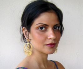 Melody Moezzi - Professional null Speaker
