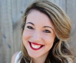 Hannah Brencher - Professional null Speaker