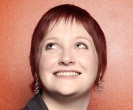 Elise Andrew - Professional null Speaker