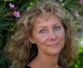 Mary Lightfine - Professional null Speaker