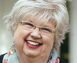 Liz Curtis Higgs - Professional Speakers Booking