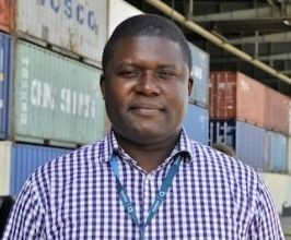 Bandi Mbubi - Professional null Speaker