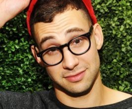 Bleachers - Professional null Speaker