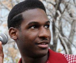 Leon Bridges - Professional null Speaker