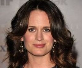 Elizabeth Reaser - Professional null Speaker