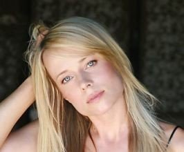 Sofi Bonde - Professional null Speaker