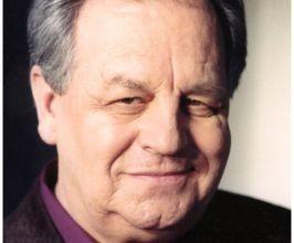 Paul Dooley - Professional null Speaker