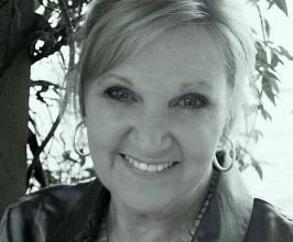 Elizabeth Marshall - Professional null Speaker