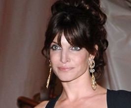 Stephanie Seymour - Professional null Speaker