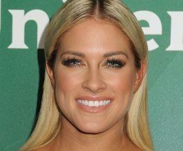 Kelly Kelly - Professional null Speaker