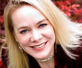 Marla Alupoaicei - Professional Speakers Booking