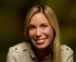 Mireya Mayor - Professional null Speaker