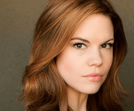 Mariana Klaveno - Professional null Speaker