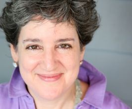 Julie Burstein - Professional null Speaker