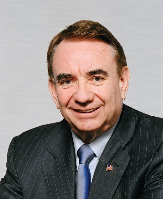 Tommy Thompson - Professional Speakers Booking