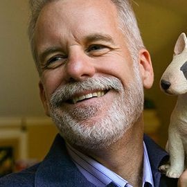 Chris Van Allsburg - Professional Speakers Booking