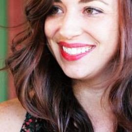 Camille Cortinas - Professional null Speaker