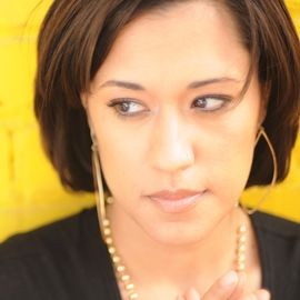 Mayda Del Valle - Professional null Speaker