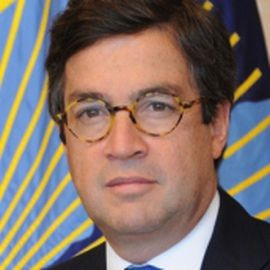 Luis A. Moreno - Professional null Speaker