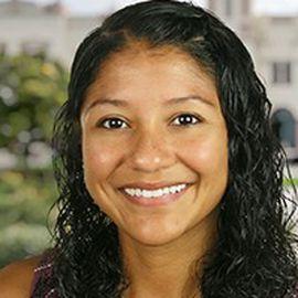 Kristania De Leon - Professional null Speaker