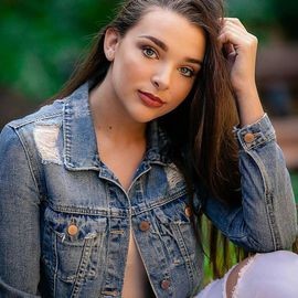 Kendall Vertes - Professional null Speaker