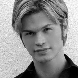 Kim Vo - Professional null Speaker