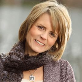 Mary Beth Chapman - Professional null Speaker