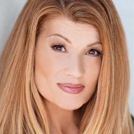 Dianna De La Garza - Professional null Speaker