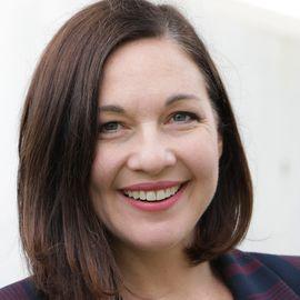 Elyse Dickerson - Professional null Speaker