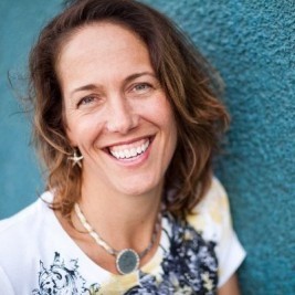 Elaine Ardizzone - Professional null Speaker