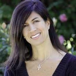 Hildi Santo-Tomas - Professional null Speaker