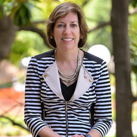 Ellen Ochoa - Professional null Speaker
