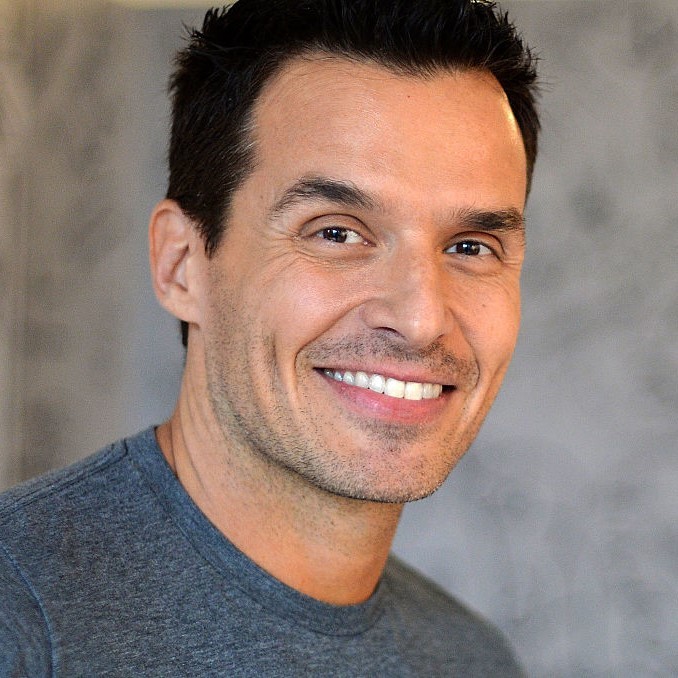Antonio Sabato Jr. - Professional null Speaker
