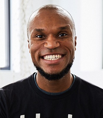Cornelius Minor - Professional null Speaker