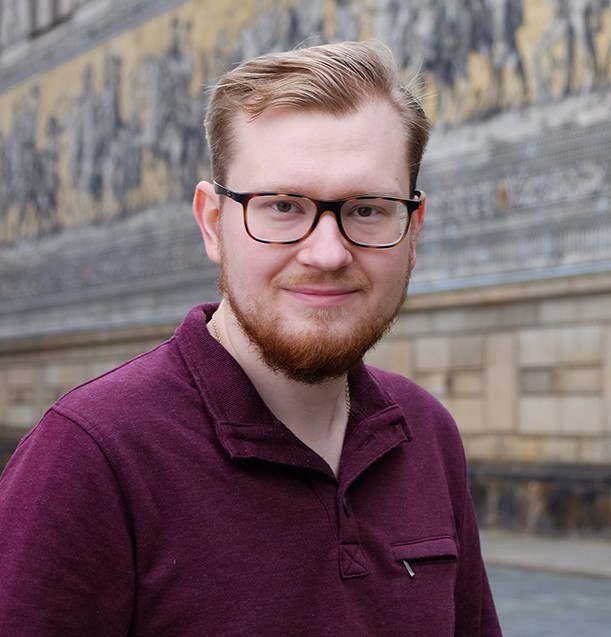 Elias Ahonen - Professional null Speaker