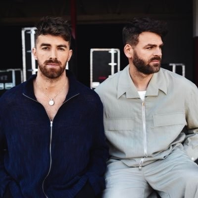 The Chainsmokers - Professional null Speaker