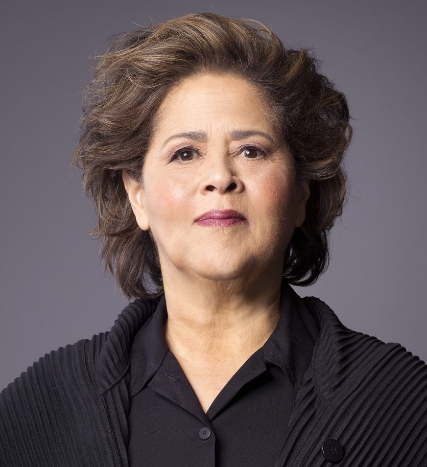 Anna Deavere Smith - Professional null Speaker