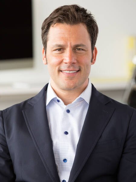 Ryan Estis - Professional null Speaker