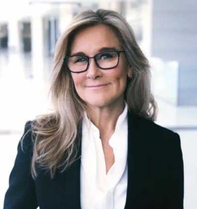 Angela Ahrendts - Professional null Speaker