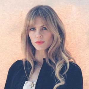 Brooklyn Decker - Professional null Speaker