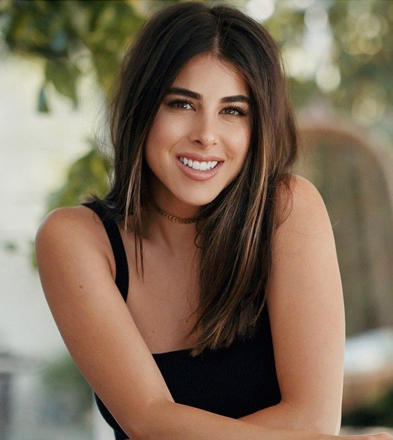 Daniella Monet - Professional null Speaker